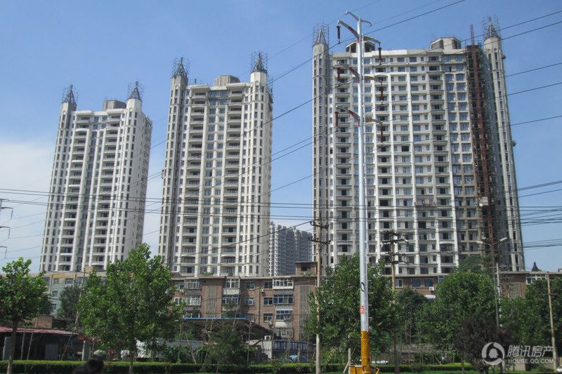 天阳御珑湾裕华区豪装大宅准现面世接受火热咨询